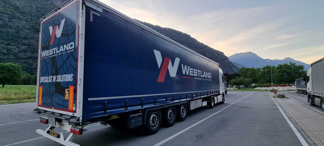Westland Logistiek tautliner (2)